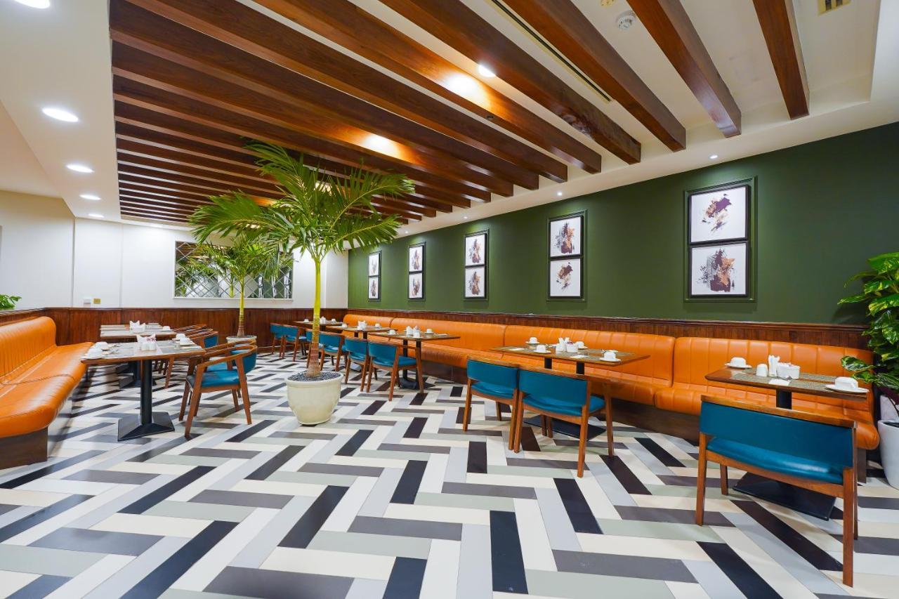 Blue Beach Tower The Walk Jbr Dubai Exterior foto Interior of a restaurant in Vietnam