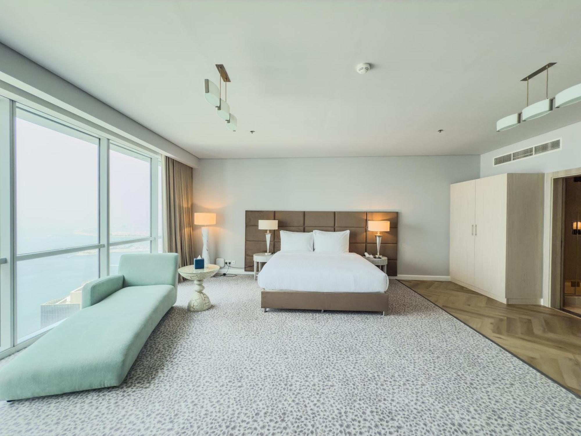 Blue Beach Tower The Walk Jbr Dubai Exterior foto A bedroom at the hotel
