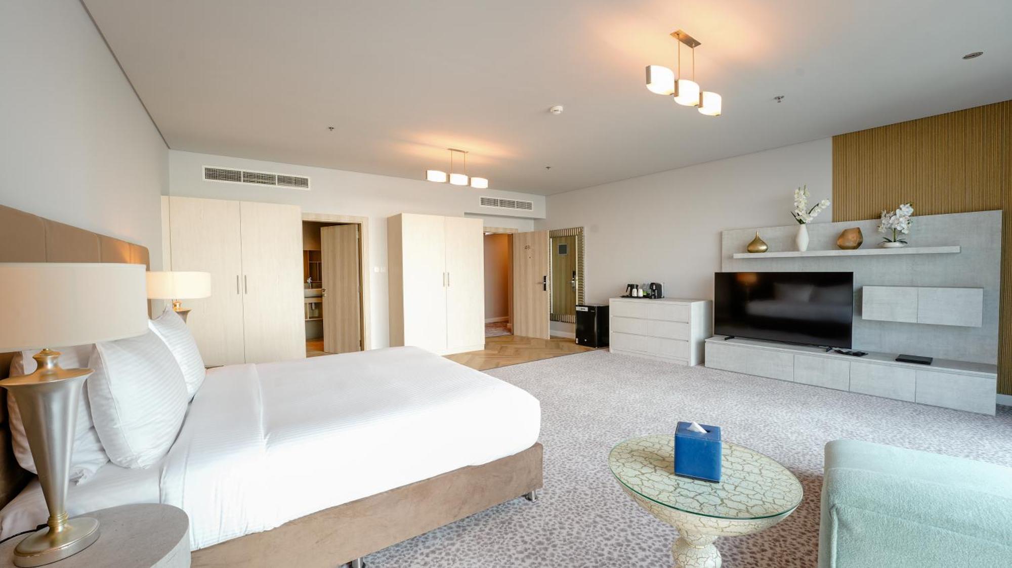 Blue Beach Tower The Walk Jbr Dubai Exterior foto A bedroom at the hotel
